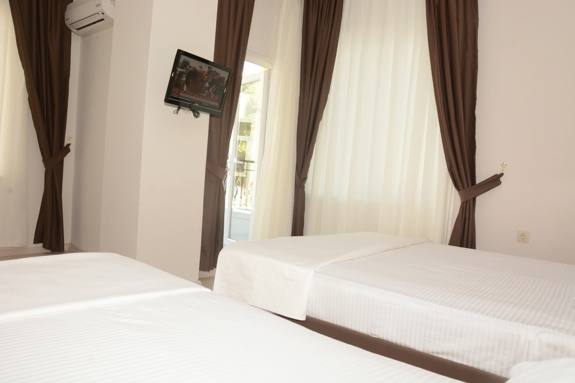 Derin Suit Otel Antalya Exterior photo
