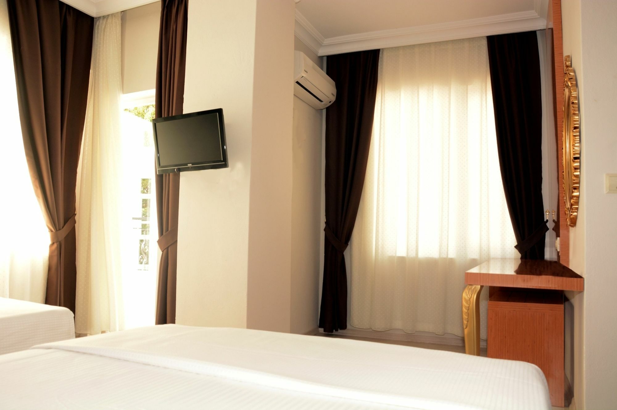 Derin Suit Otel Antalya Exterior photo